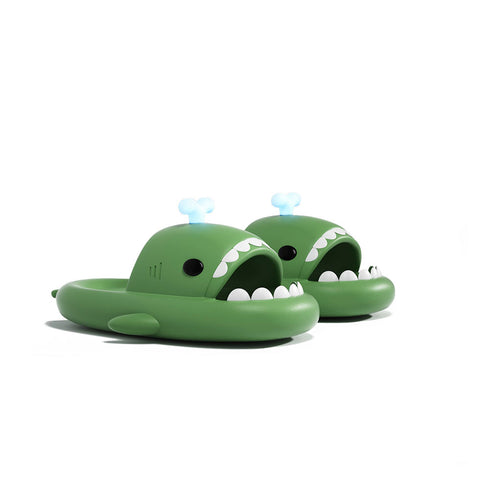Sharkicks Basic - 噴水鯨鯊魚拖鞋
